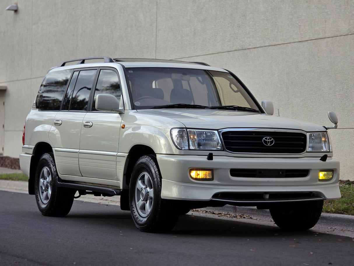 2000 Toyota Land Cruiser VX Limited G Selection 4WD Low Mileage Clean Title - Roam Overland Outfitters
