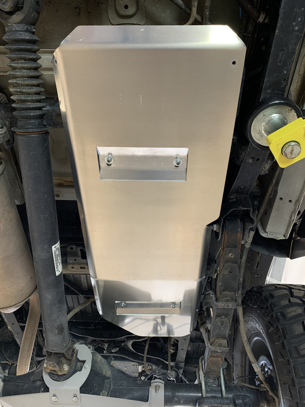 RCI Fuel Tank Skid Plate | Toyota Tacoma 05-Present - Roam Overland Outfitters